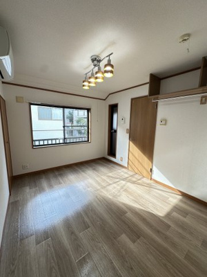 【寝室】 | メゾン・イーストⅡ