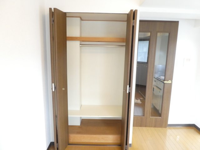 リアライズ逆瀬川の収納