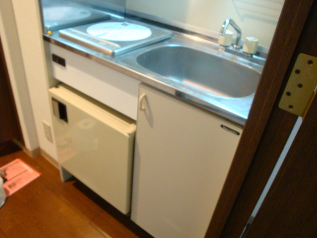 スプリング逆瀬川のキッチン