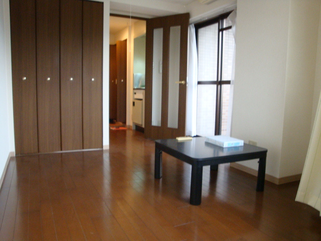 スプリング逆瀬川の内装