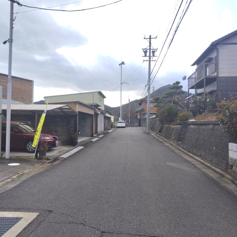 ６４７０８　岐阜市日野南土地の前面道路含む現地写真