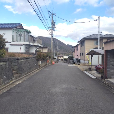 ６４７０８　岐阜市日野南土地の前面道路含む現地写真