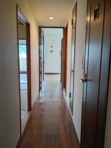 レジオン四条畷のその他|廊下