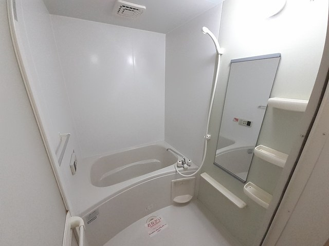 ヴィラ　ノーヴァＢの浴室|バス