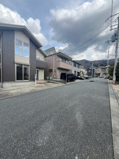 【前面道路含む現地写真】 | 前面道路
