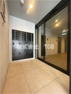 【ロビー】 | ルオーレ上北沢駅前 | メールBOX　宅配BOX