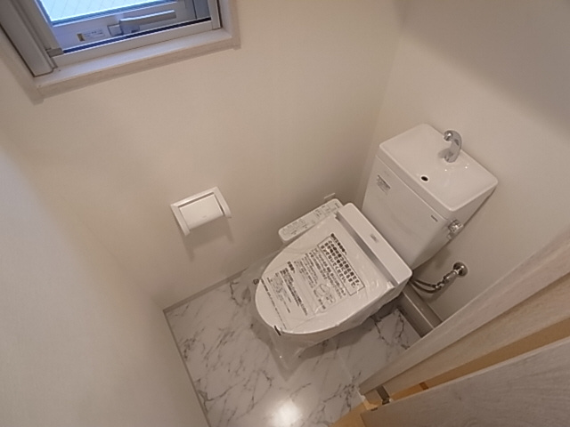 神戸市兵庫区湊町３丁目の賃貸マンションのトイレ|トイレ（ウォッシュレット付）