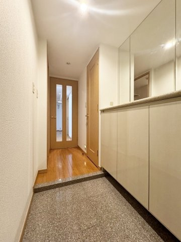 クリオ恵比寿弐番館の玄関