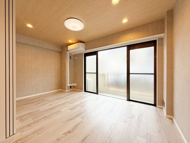 南青山グリーンヒルハウスの洋室