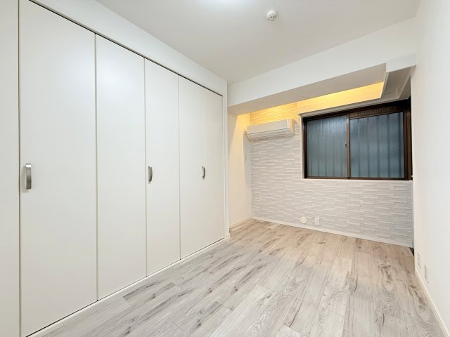 南青山グリーンヒルハウスの洋室