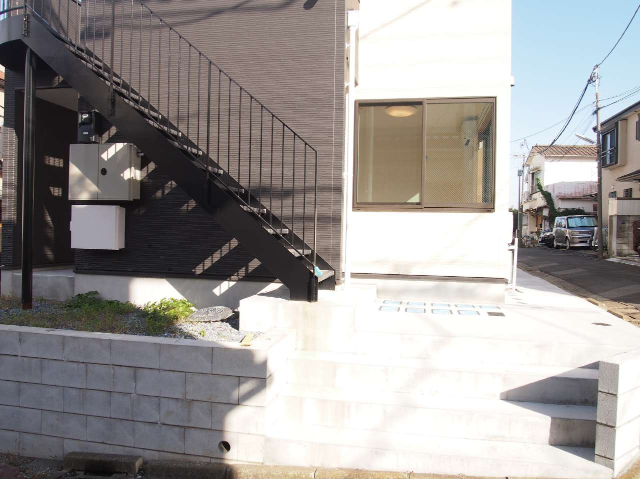 ホワイトパレット西台の外観