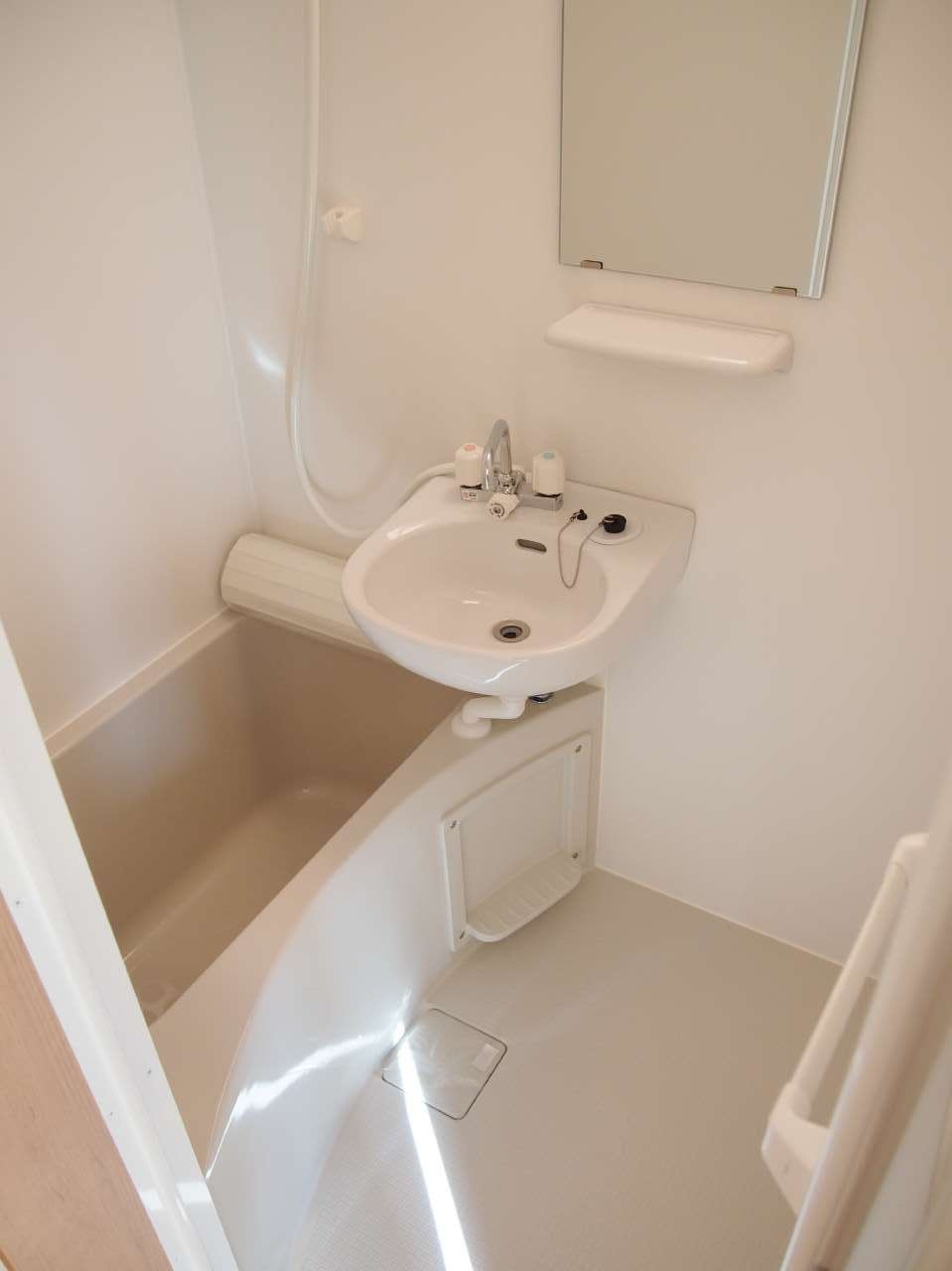 ホワイトパレット西台の浴室