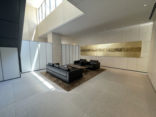 ザ・パークハウス三田ガーデン　タワー棟のロビー