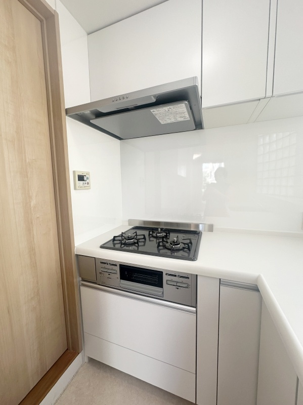 南青山4丁目戸建のキッチン