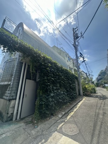 南青山4丁目戸建の外観