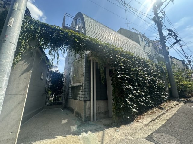 南青山4丁目戸建の外観