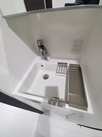 グランクオール三軒茶屋の独立洗面台