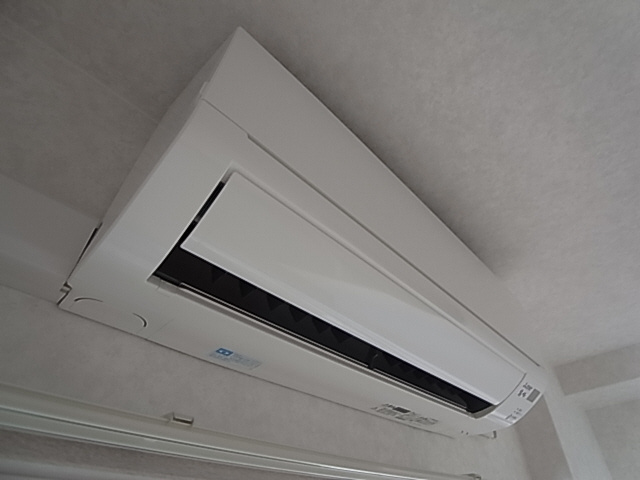 神戸市兵庫区湊町３丁目の賃貸マンションの設備|エアコン