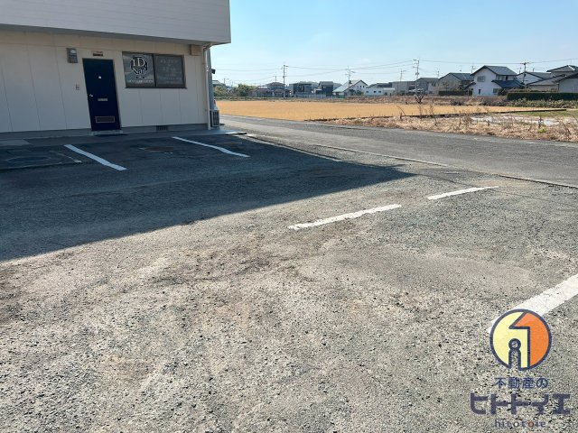 スカイハイツ川瀬の駐車場