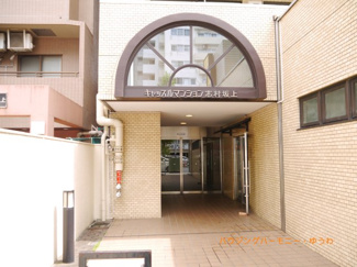 【エントランス】 | 周辺施設も納得の充実内容！！