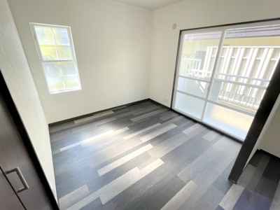 【寝室】 | 新栄プロパティー島泉Ⅱ