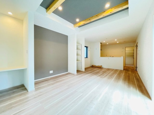 豊田市秋葉町第1　新築分譲住宅　全2棟　2号棟の居間・リビング|家族団らんできるくつろぎのリビングルーム。