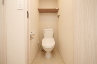 【トイレ】 | レジュールアッシュアーバンイール | ゆったりとした空間のトイレです