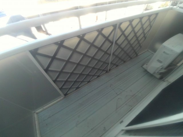 グローリー1番館のバルコニー