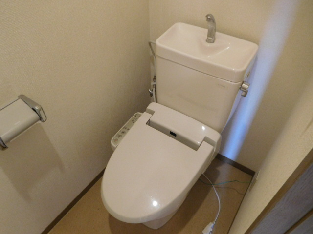 グランドール北八代のトイレ
