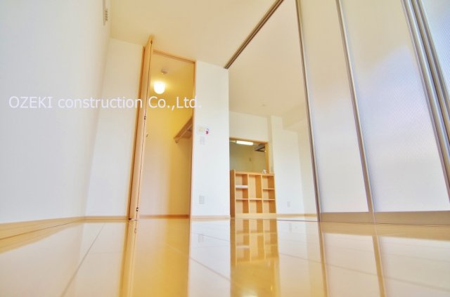 フェルメールの寝室