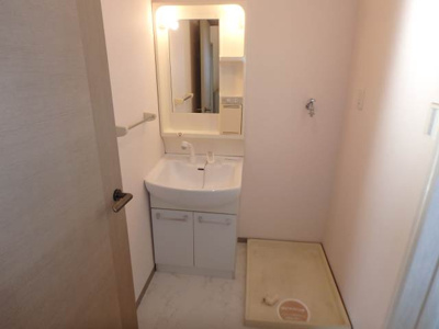 【洗面所】 | カーサ・フォンテーヌＣ・Ｄ・