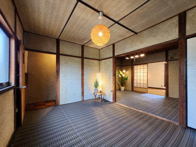 羽曳野市古市2-12-7のその他