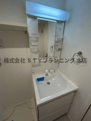 仲介手数料０円！EMブランドールの独立洗面台