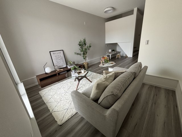 【居間・リビング】の画像