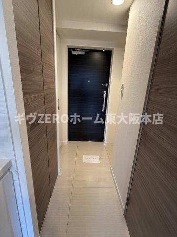 S-RESIDENCE難波Brillerの玄関