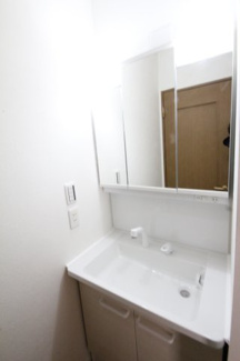 【独立洗面台】 | 早稲田中古戸建 | 2階にも洗面台があります