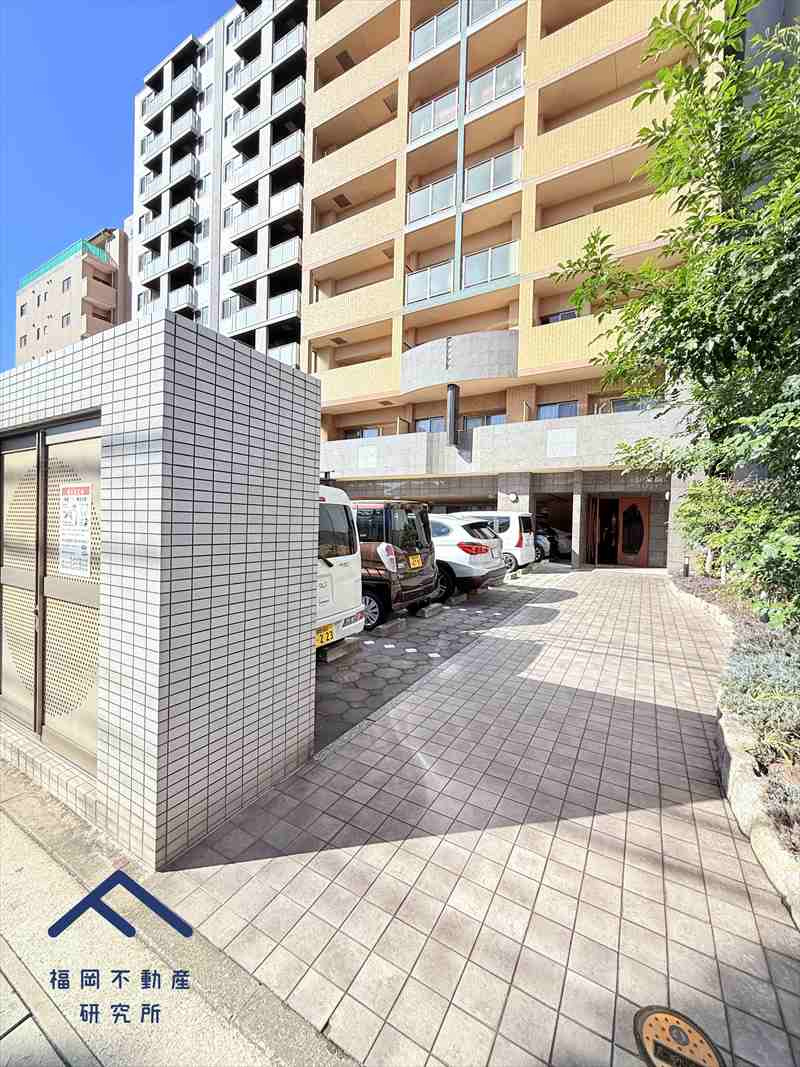 グランフォーレ西新の外観