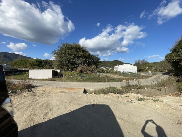 【前面道路含む現地写真】 | 【資材置き場など】約1500坪！