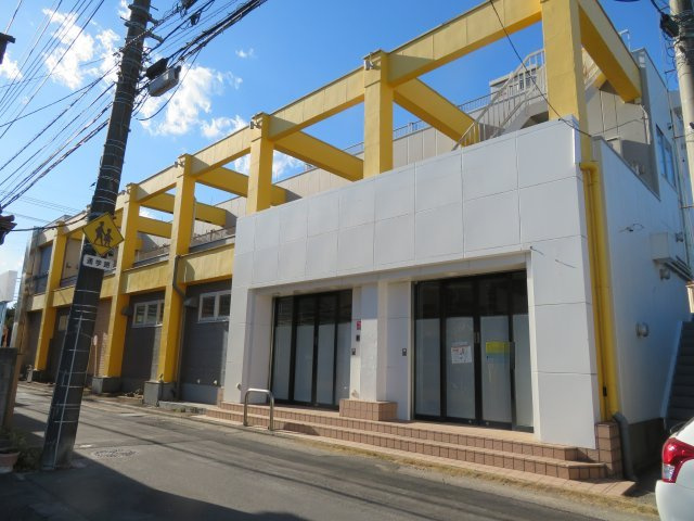 狭山市富士見２丁目の店舗事務所の外観