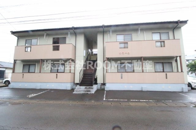 クラーロの外観|建物外観を気になさる方へ、見た目の良い物件です