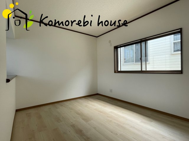 上尾市大字上　中古一戸建ての寝室|広くて明るい寝室