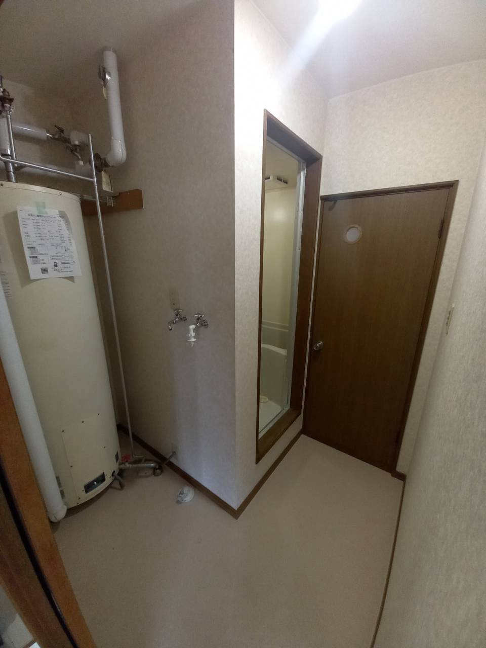 メゾンセルダムの洗面所