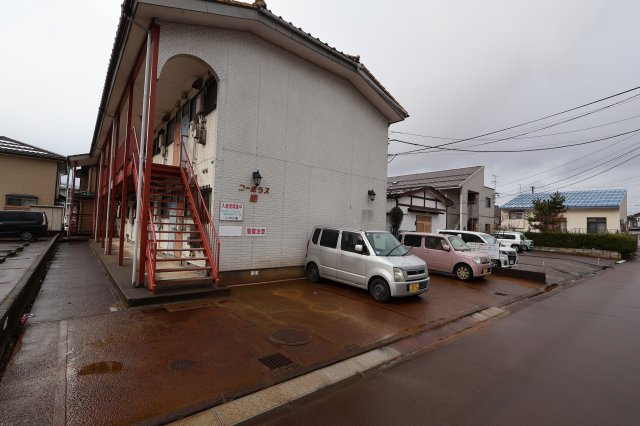 コーポラス蘭の外観