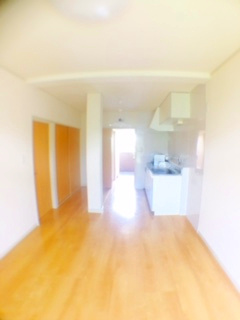 シャルムみずほ台のキッチン|リビングにもなるダイニングキッチンは9畳です。