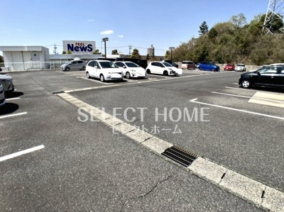 【駐車場】 | ユートピア小豆坂壱番館 | カースペースがあります