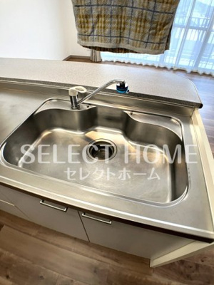  | ユートピア小豆坂壱番館