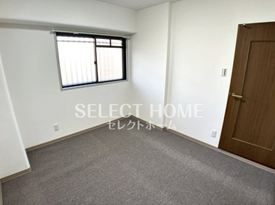 【寝室】 | ユートピア小豆坂壱番館 | ゆとりの広さです