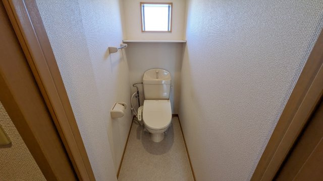 【トイレ】