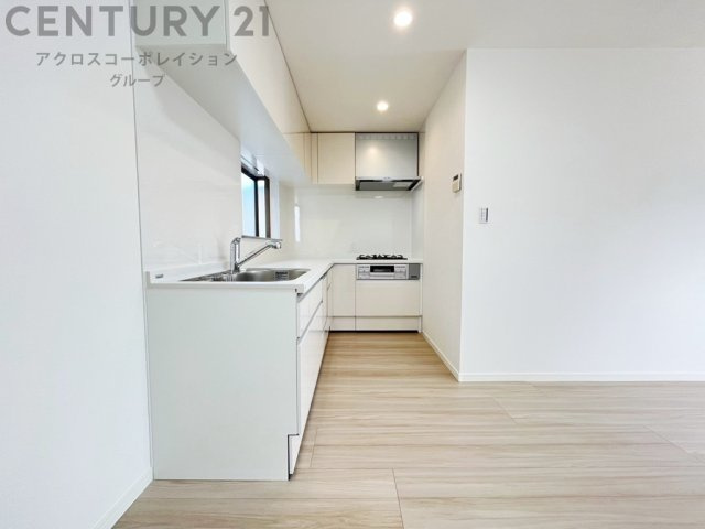 室内リフォーム済み内覧可能です