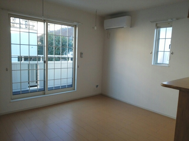 クワイエットハイツの居間・リビング